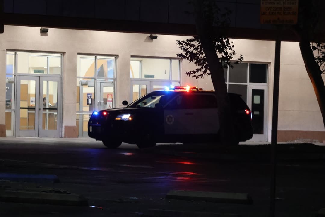 245/attempt 215(carjacking).....12th Street West and Avenue K at 24hr Fitness....three male blacks...