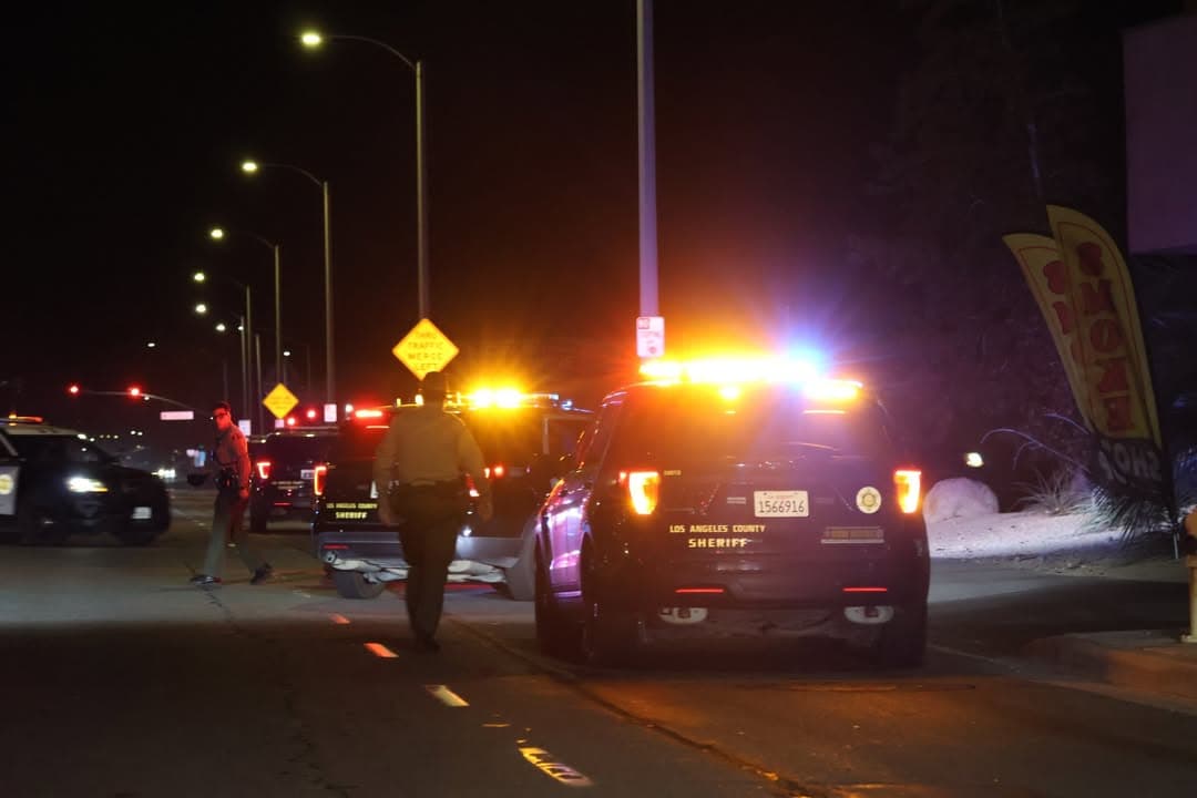ASSISTANCE REQUEST....Avenue J and Sierra Higjway....Deputy has a 417(gun) suspect run from...