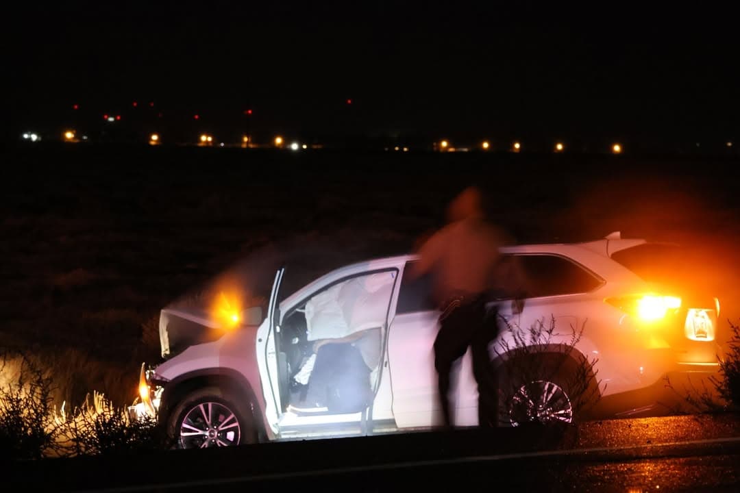 902T/902R/914C....Sierra Highway south of Avenue F....two vehicle collsion, white Dodge Ram vs...