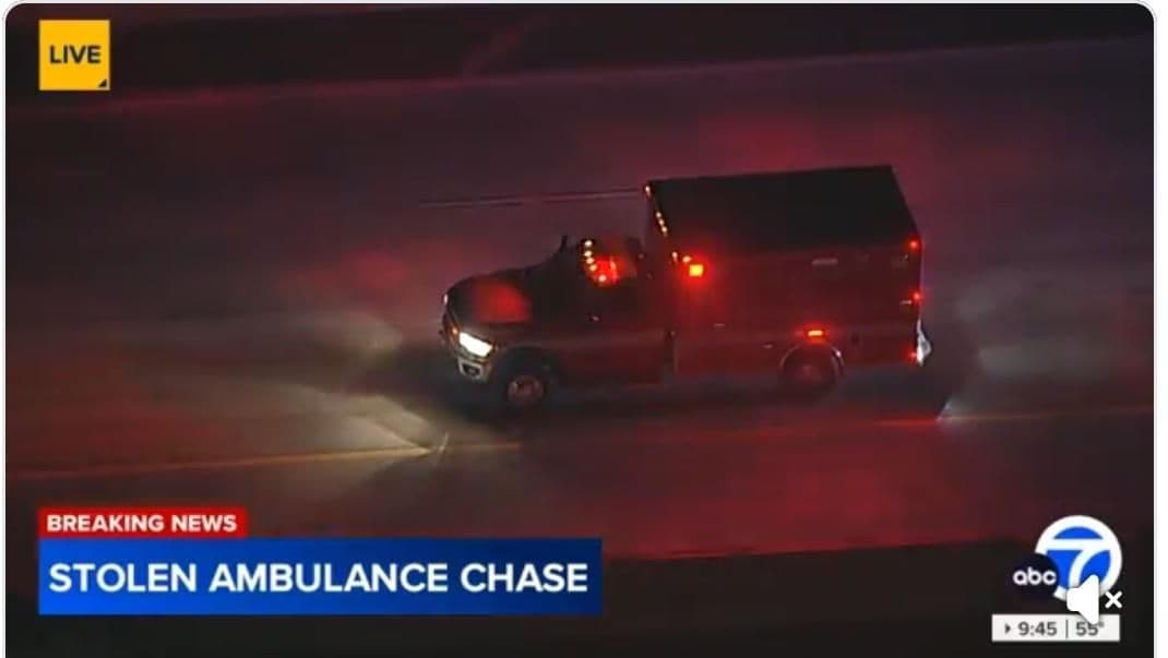 Newhall CHP taking pursuit over from LAPD of a stolen LAFD Ambulance....northbound...