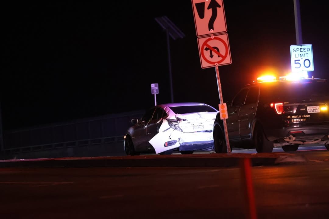 902T/902R....Avenue L and 15th Street West....two vehicle collsion....sheriff and FD enroute code...