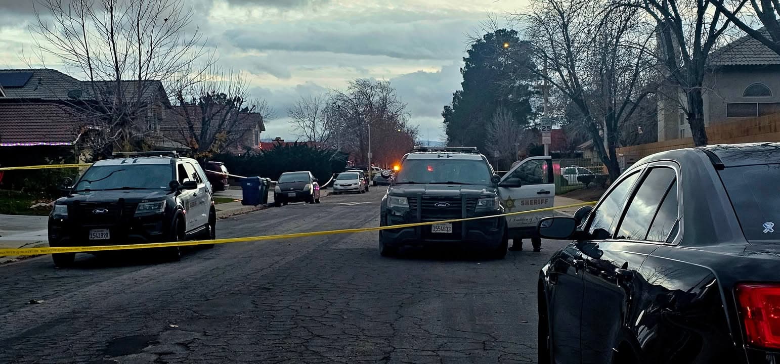 #LASD Homicide Responding to a Shooting Death Investigation, 1000 E. Angela Court...