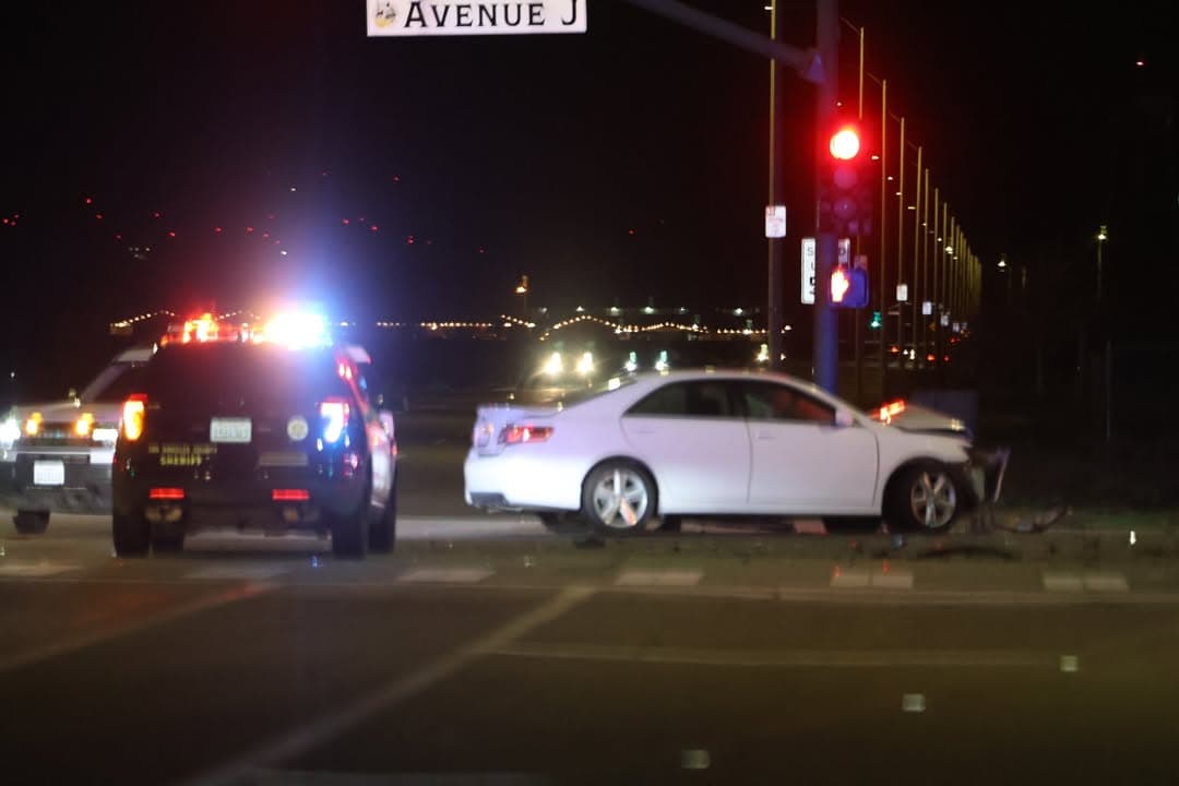 902T/902R....60th Street West and Avenue J....two vehicle collision....sheriff and FD enroute code...