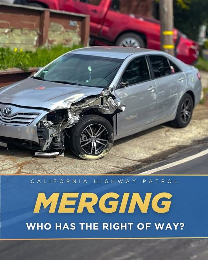 馃殫 Merging: Who Has the Right of Way? When lanes merge, the...