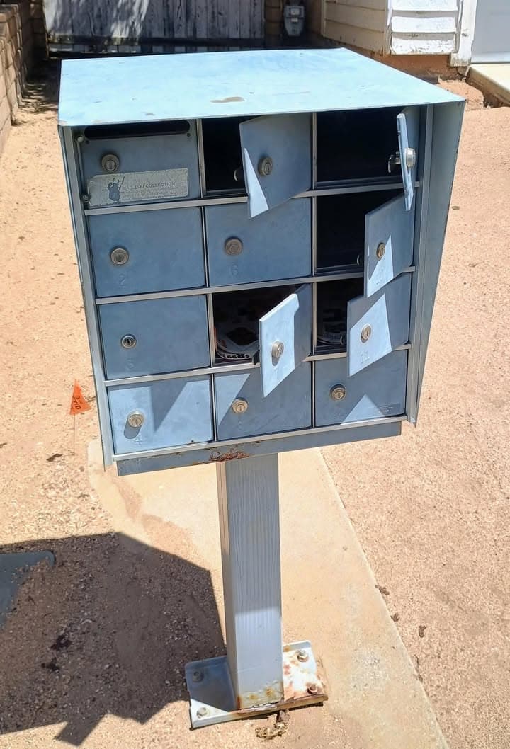 Posting for a follower Hi, I'm in rancho Vista area in west...