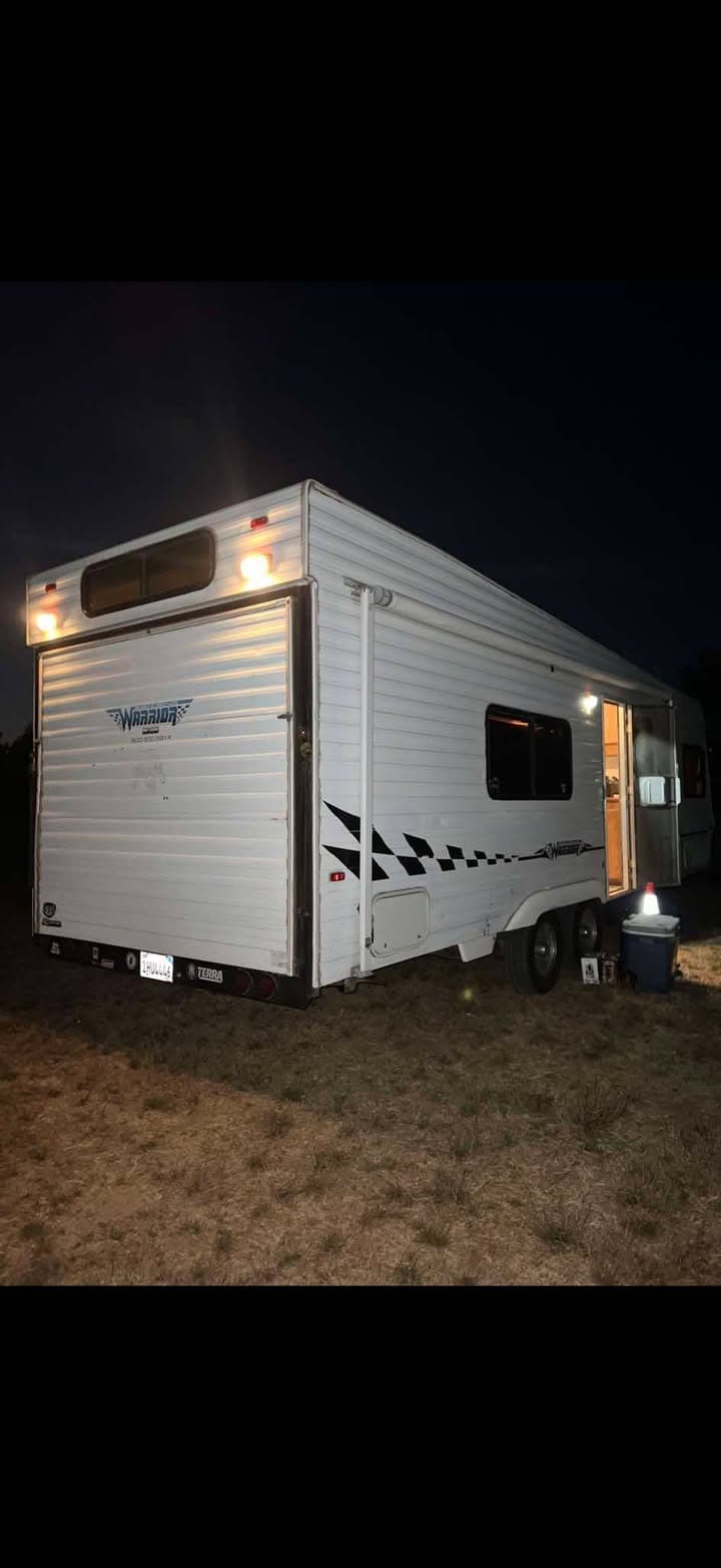 STOLEN Trailer taken from Soledad and Bouquet Canyon. Plate #1HU4446