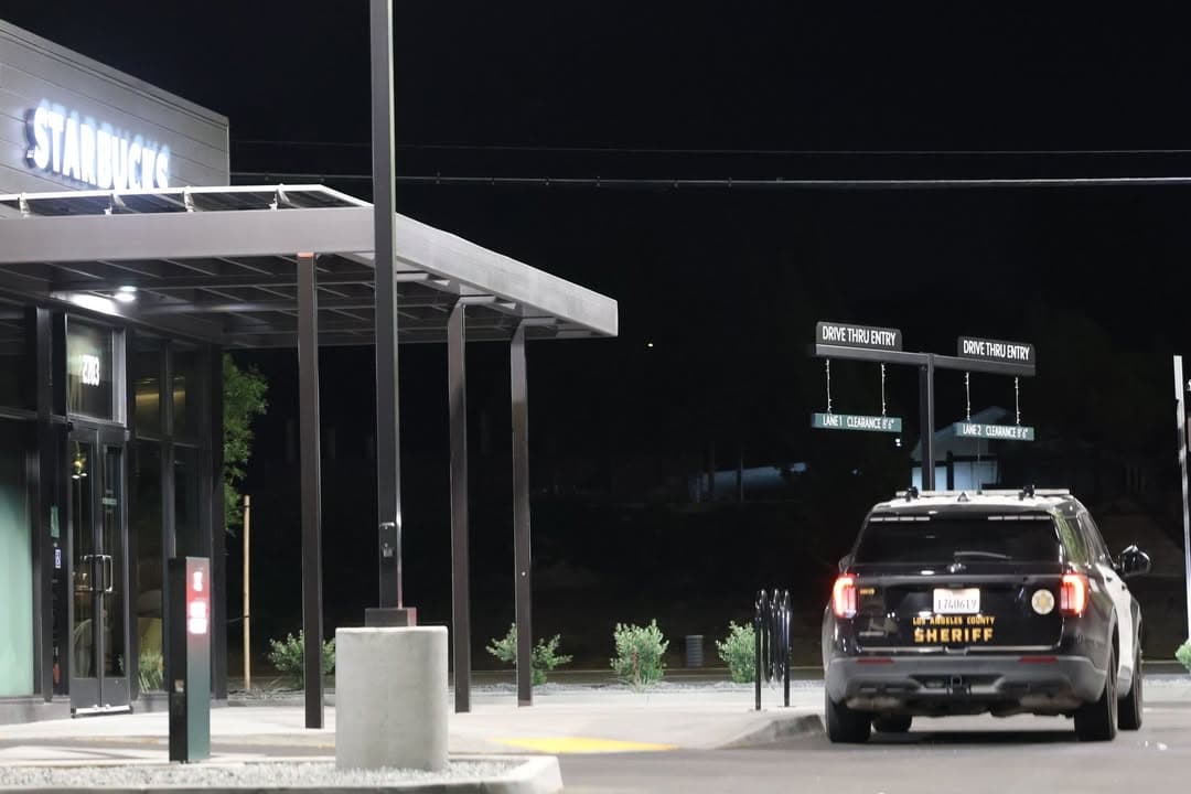 314....Avenue L and 30th Street West at Starbucks....male black adult, naked, waited...