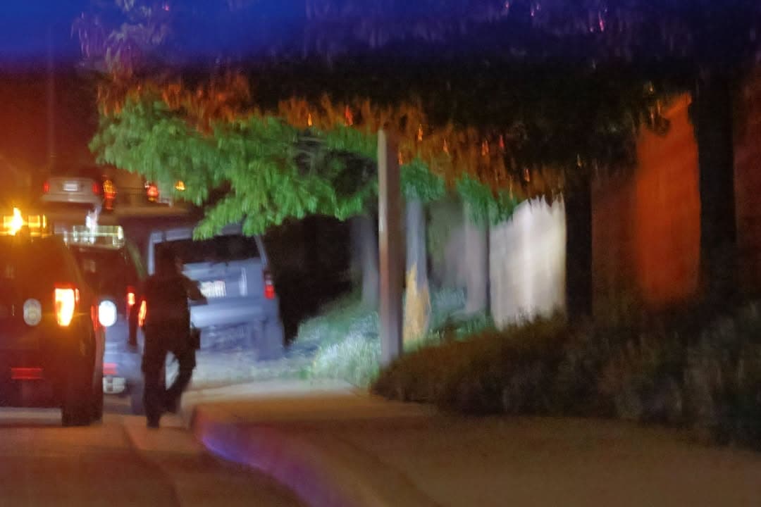 902T/902R....Avenue N-8 and Entrar Dr (Meadow Sweet Dr)....solo vehicle vs sidewalk....sheriff and...