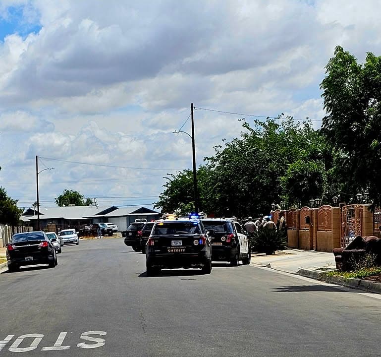 Palmdale deputies now in pursuit of the stolen red Honda Civic from...