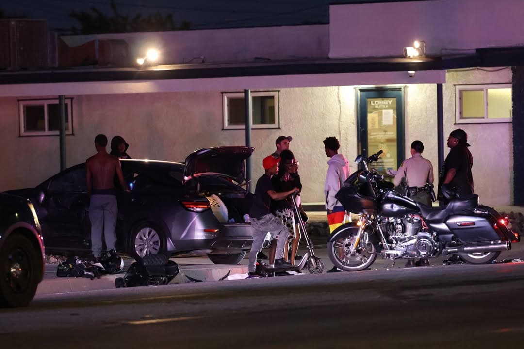 902T/902R....Division Street and Avenue J-2....vehicle vs motorcycle....sheriff and FD enroute code 3...