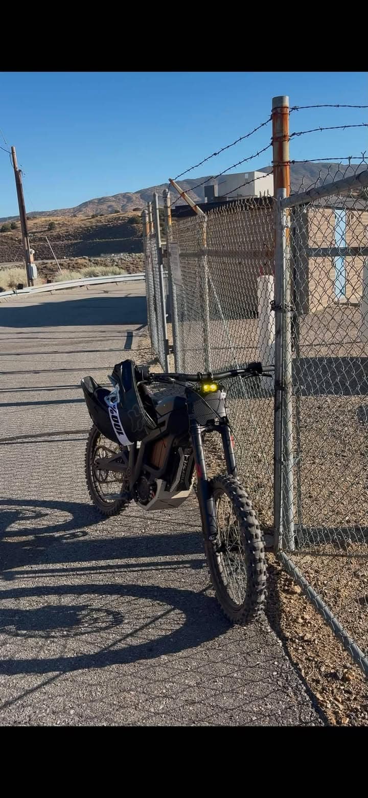 STOLEN 2024 Talaria mx4, black with purple stripe guts seat cover, bright...