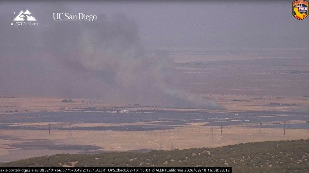 JARVIS FIRE — ANTELOPE ACRES W Avenue G & 85th Street West...