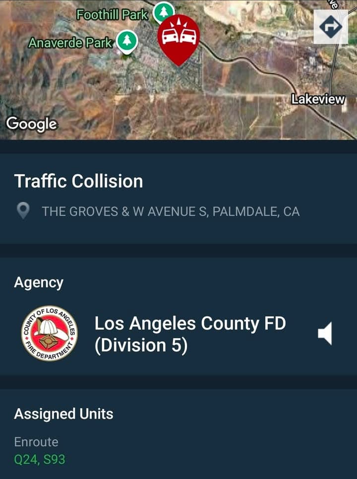 902T/902R....The Groves and Avenue S....gray sedan vs street light pole....sheriff and FD...