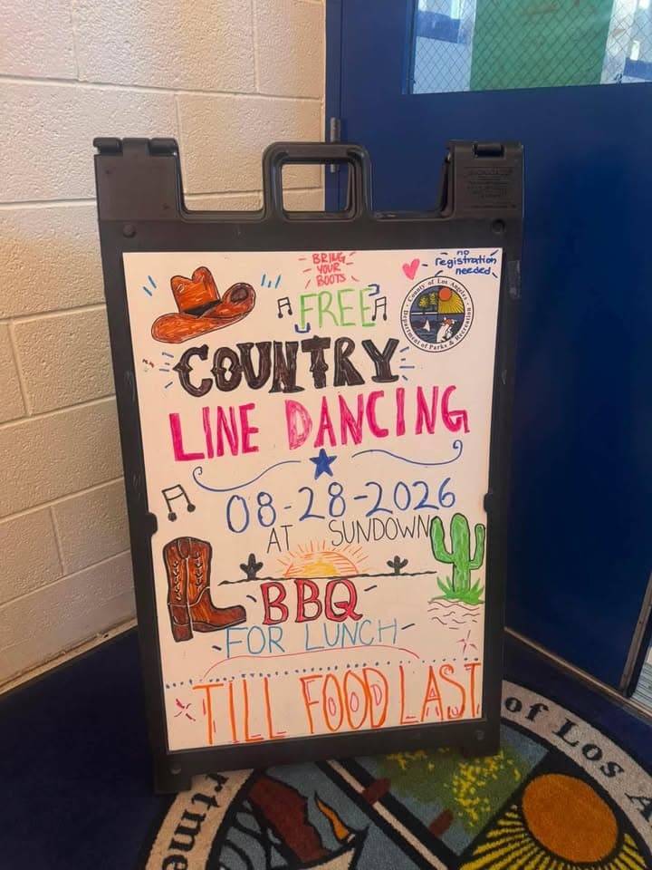 🤠 FREE COUNTRY LINE DANCING TONIGHT! Looking for something fun to do...