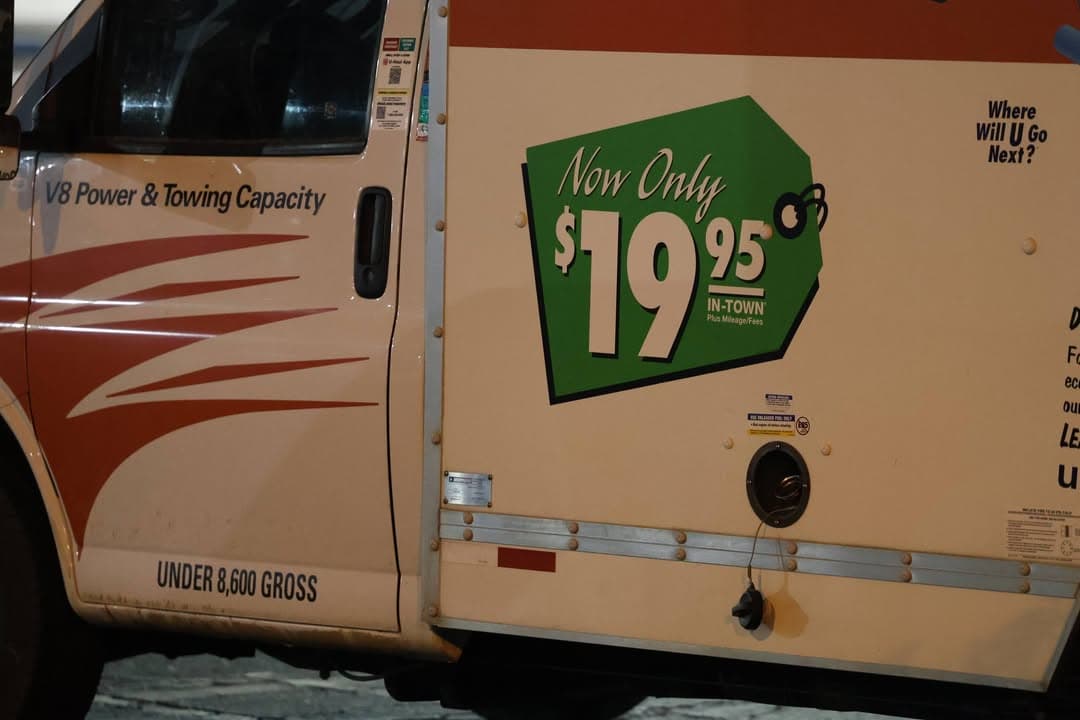 488....20th Street West and Avenue J at U-Haul....male siphoning gas from multiple...