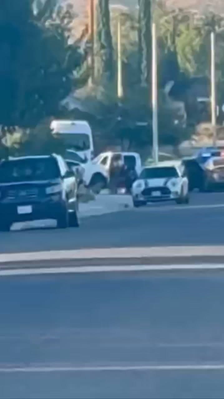 Reported immigration activity this morning on Avenue S between 35th and 40th...