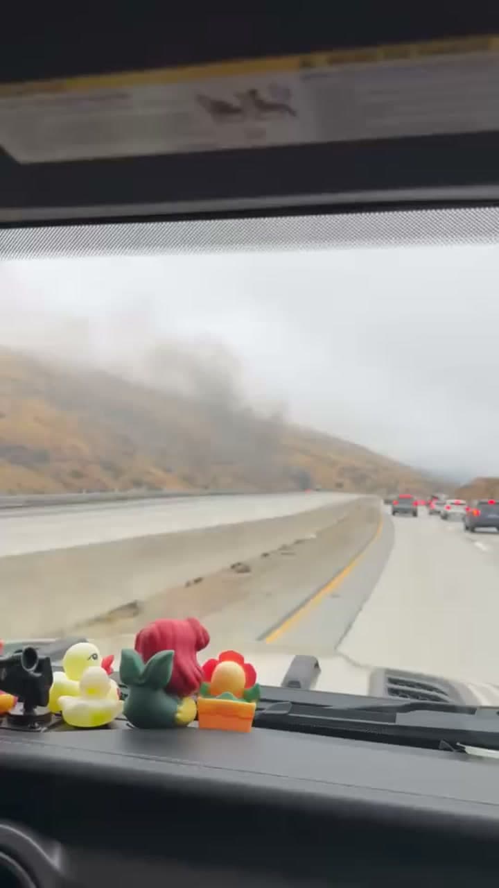 Additional video of vehicle fire earlier on the 14 and Agua Dulce...