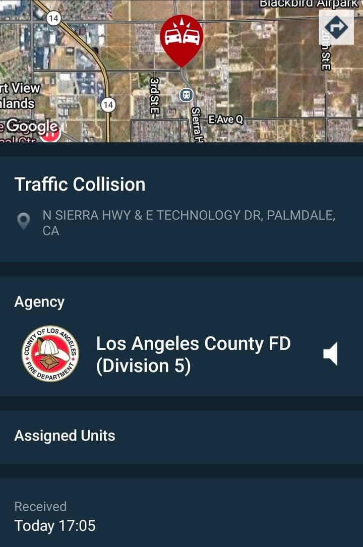 902T/902R....Sierra Highway and Technology Drive....two vehicle collision, blocking train tracks....sheriff and FD...