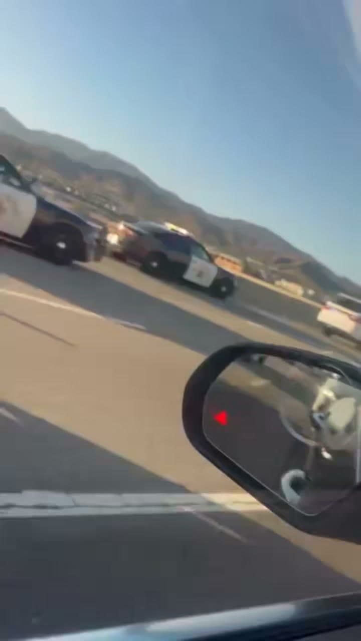**MULTI-VEHICLE COLLISION BLOCKING LANES ON SOUTHBOUND 14 FREEWAY NEAR SAND CANYON ROAD**