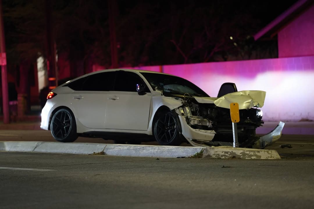 Two vehicle collision on Avenue J and 11th Street East