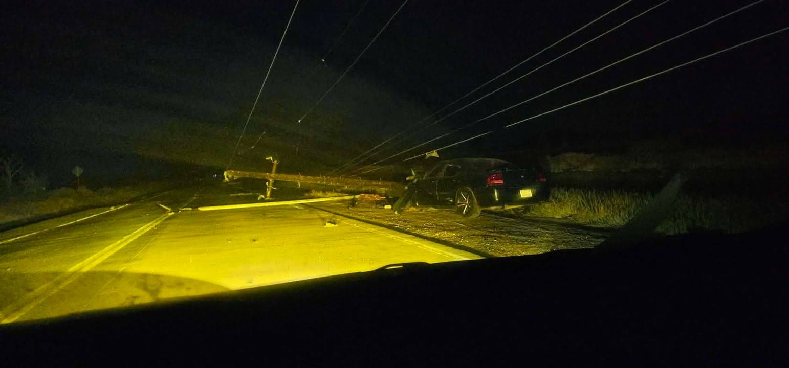 Vehicle vs pole this morning around 4am on Avenue I and 20th Street East. Edison estimates power will be restored by 2pm today